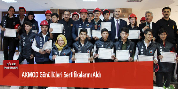 AKMOD Gönüllüleri Sertifikalarını Aldı