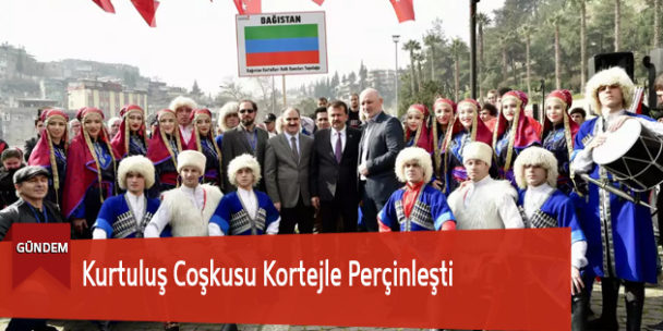 Kurtuluş Coşkusu Kortejle Perçinleşti