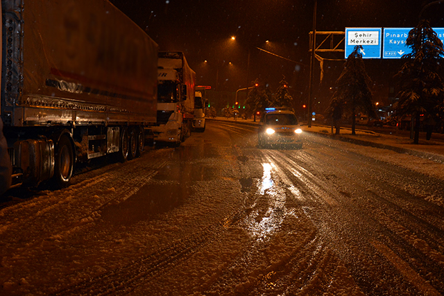 karyagisi_yollar_kapandi-3