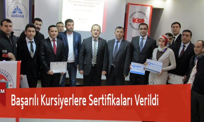 Başarılı Kursiyerlere Sertifikaları Verildi