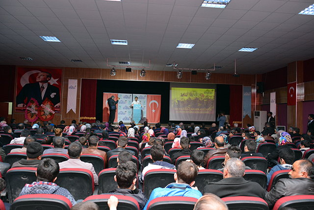 goksun_belediyesinden_canakkale_zaferi_konferansi (3)