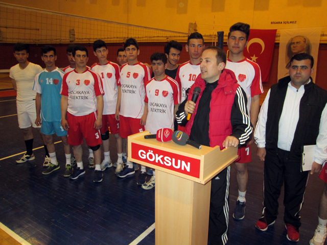 kurumlar_arasi_voleybol_turnuvasi_basladi_2