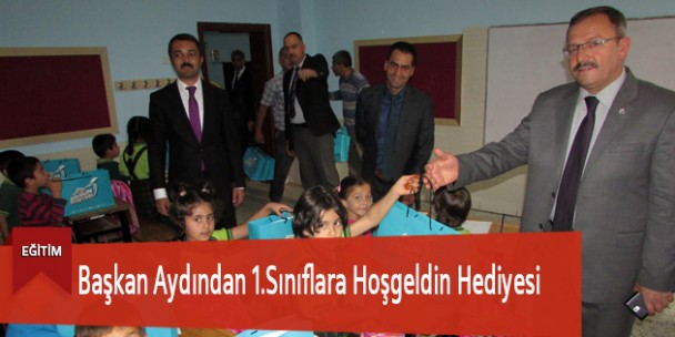 Başkan Aydından 1.Sınıflara Hoşgeldin Hediyesi
