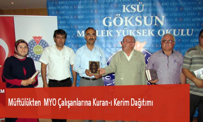 Müftülükten MYO Çalışanlarına Kuran-ı Kerim Dağıtımı
