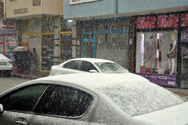 mart_kari_beyaz_2
