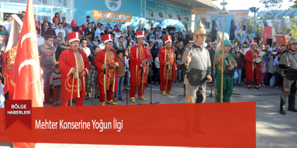 Mehter Konserine Yoğun İlgi
