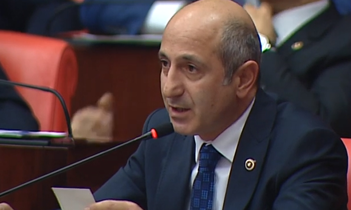 CHP’li Öztunç’tan Bakana İlginç Teklif!