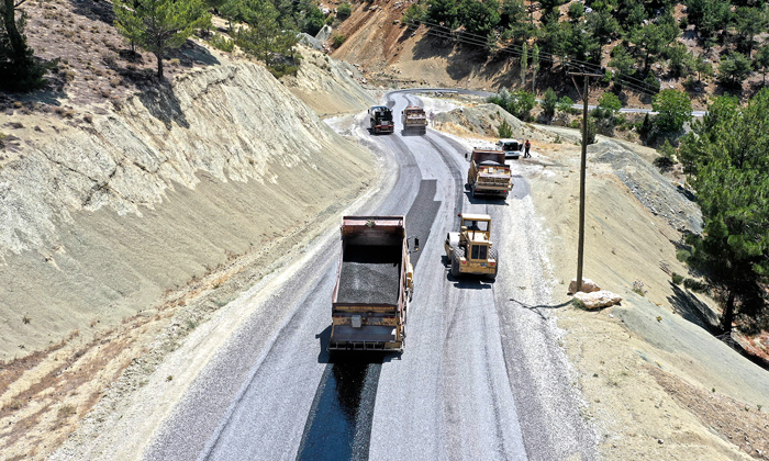 Bertiz Bölgesinde 35 Kilometrelik Yol Yenileniyor